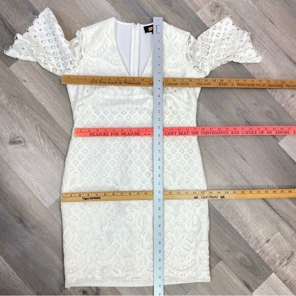 Alexia Admor Lace Front Bell Sleeve Sheath Dress Small Ivory White Half Sleeve - Picture 12 of 13